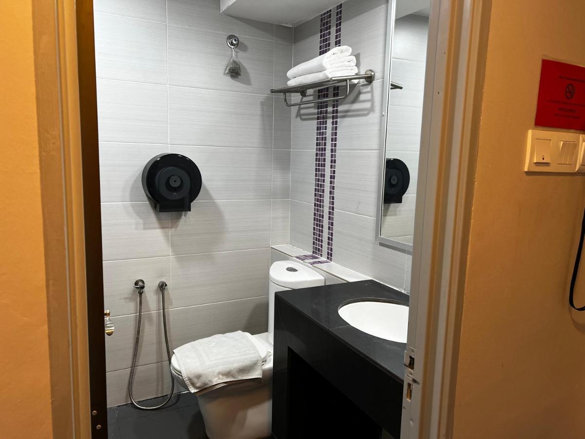 Signature Hotel Kuantan Kültér fotó