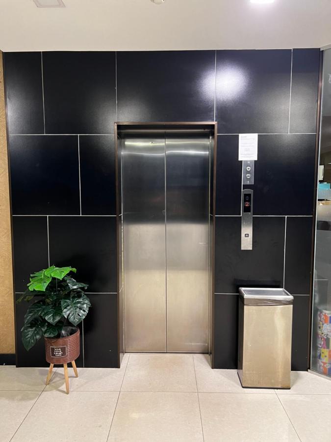 Signature Hotel Kuantan Kültér fotó