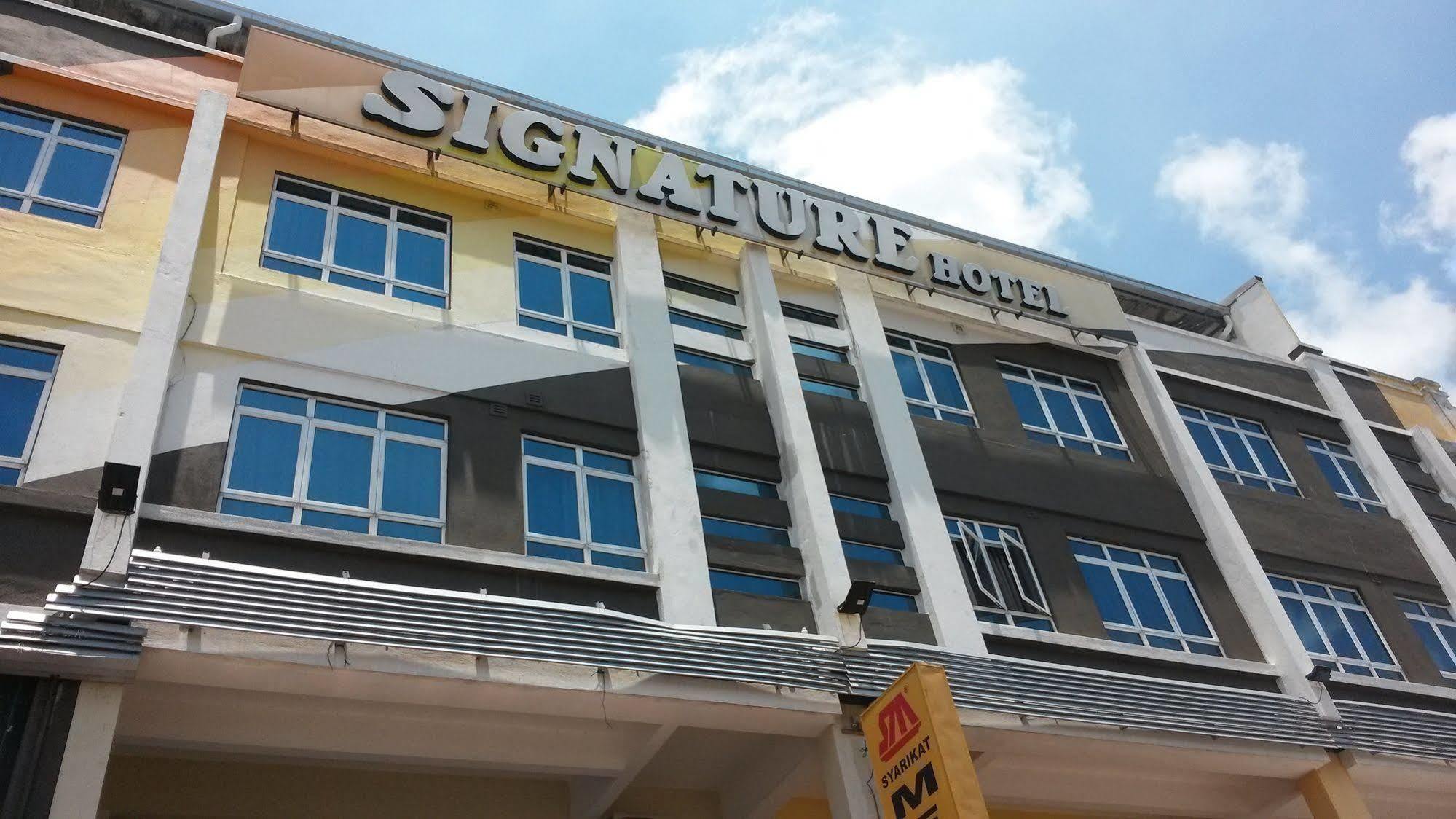 Signature Hotel Kuantan Kültér fotó